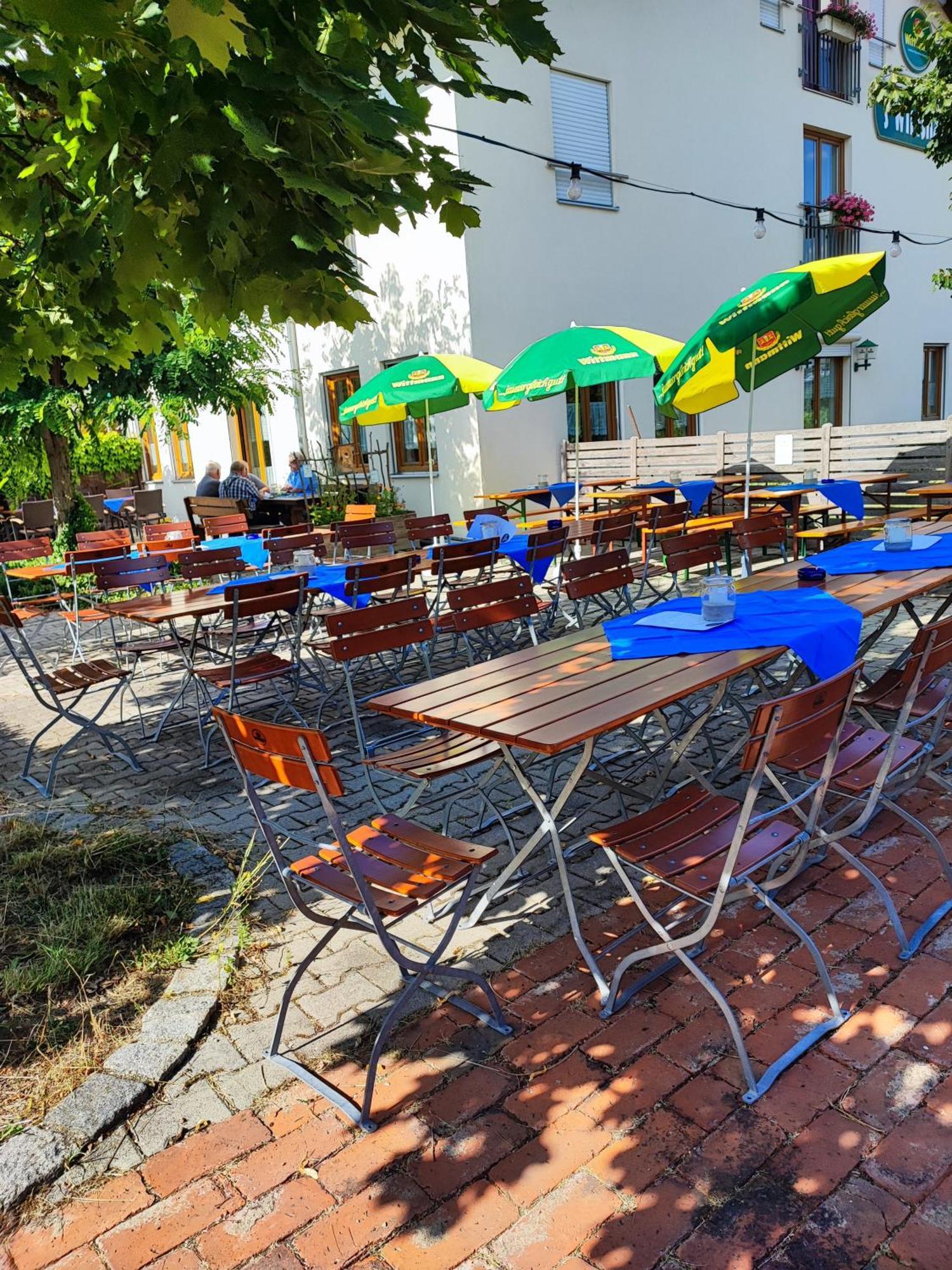Hotel Wirtshaus Zur Bina Vilsbiburg Exterior foto